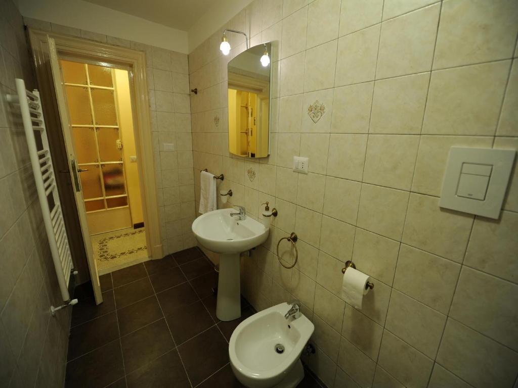 Barone Bed And Breakfast Salerno Pokoj fotografie
